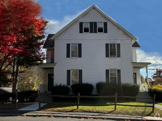 Building Photo - 206 Echo Lake Rd Rental