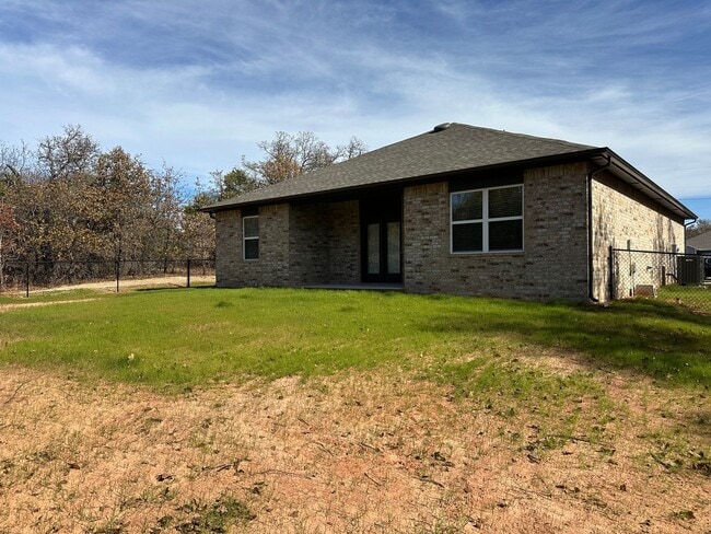 Photo - New Construction 3 Bedroom, 2 Bathroom on a 1.54 wooded acre lot!