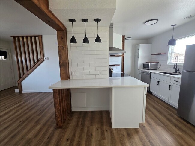 Photo - 2300 SE Jayel Terrace