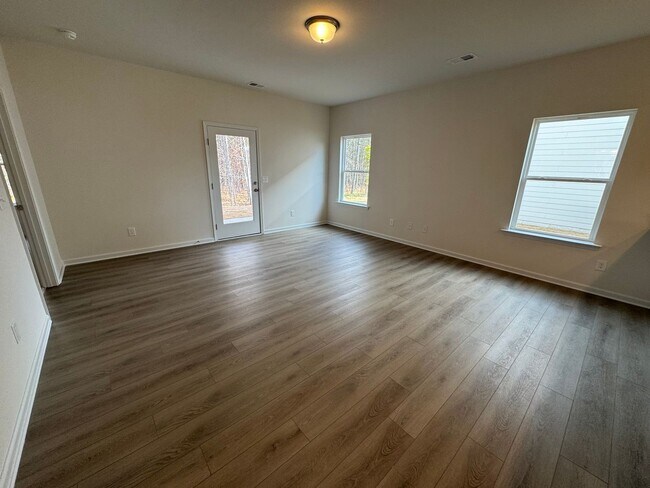 Photo - Brand New 3/2.5 House in Armuchee- $1,995
