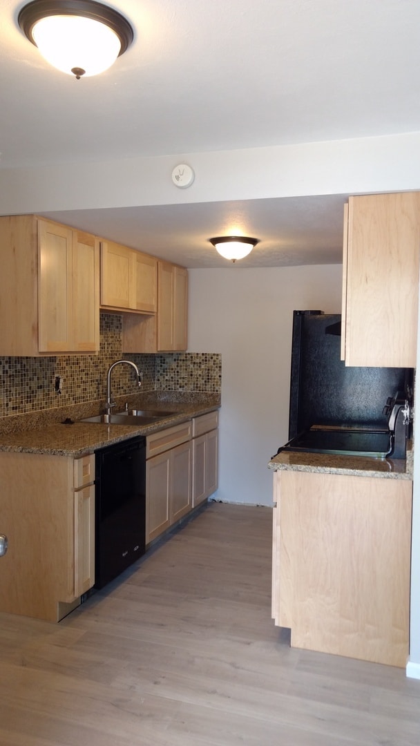 Photo - AMAZING 3 Bed 2 Bath Townhome in Lafayette- Available August 10th