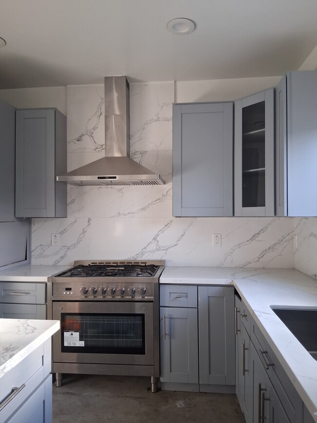 Photo - 1071 Polk St Unit B