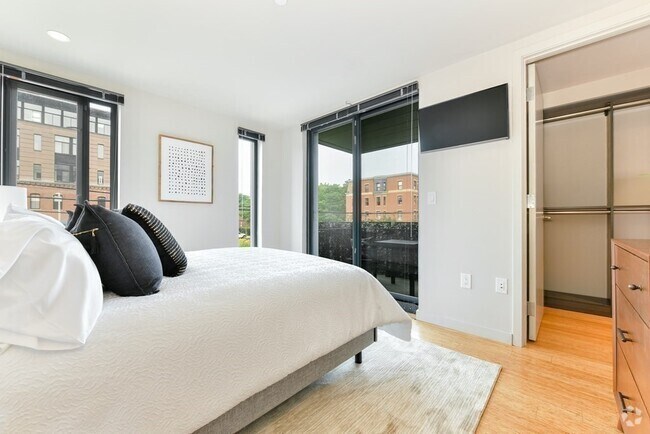 Building Photo - 691 Massachusetts Ave Unit 408 Rental