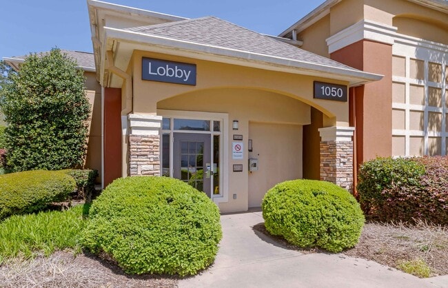 Photo - Furnished Studio-Atlanta - Perimeter - Ham...
