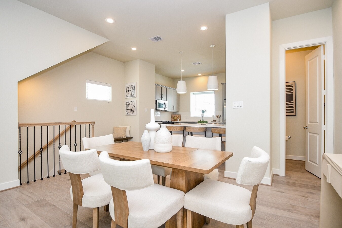 Photo - 139 Eastwood St