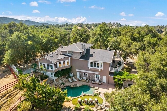 Photo - 35455 El Niguel Rd