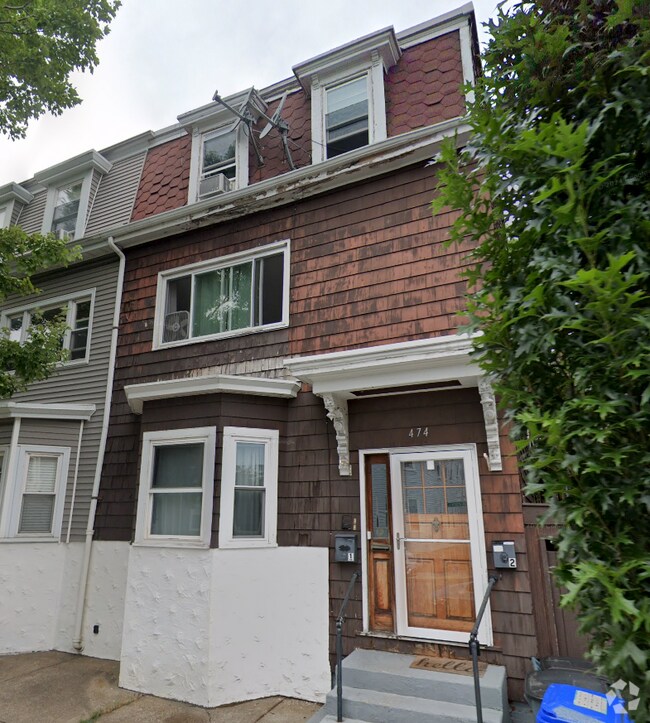 Building Photo - 474 E 7th St Unit 1 Rental