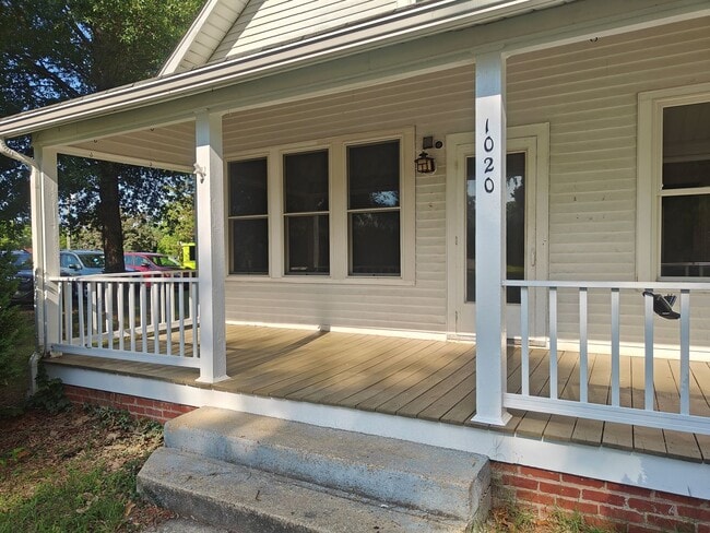 Photo - Three bedroom home in Midlothian