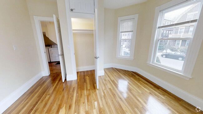 Building Photo - 89 Morrison Ave Unit 1L Rental
