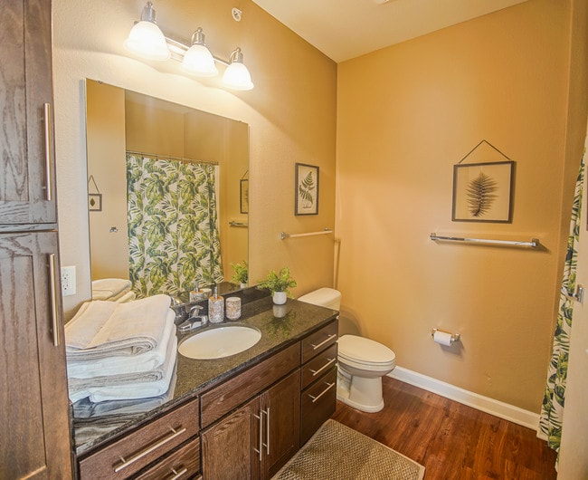 Chisholm Lake Apartments