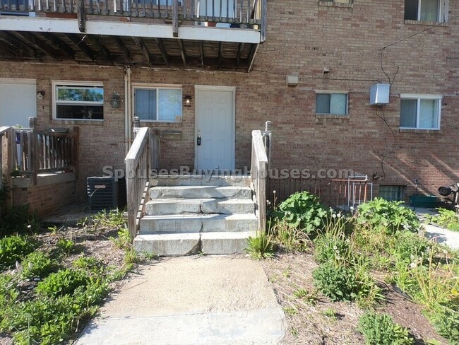 Photo - 6129 Laurel Hall Dr