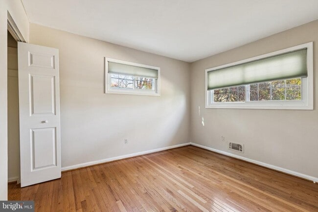 Photo - 7714 Arlen St