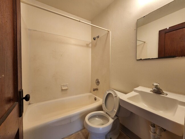 Photo - 10 S Orchard St Unit #1