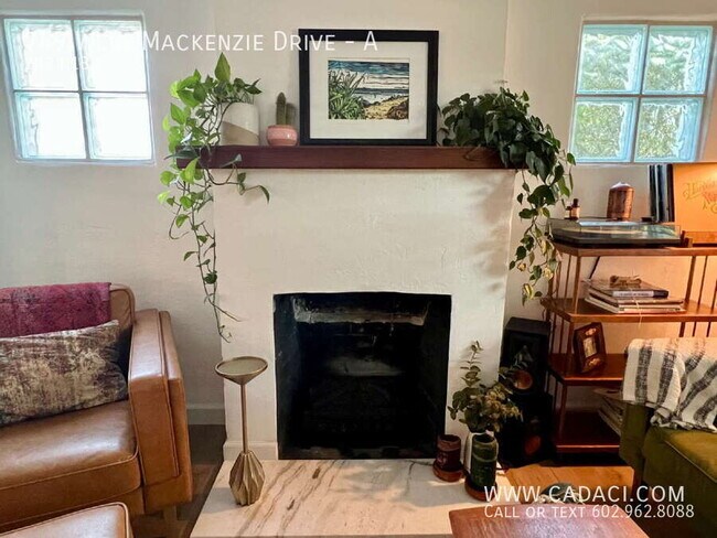 Photo - 749 W MacKenzie Dr