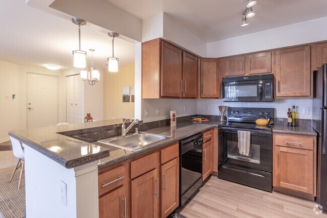 2BR, 2BA - 1,057 SF