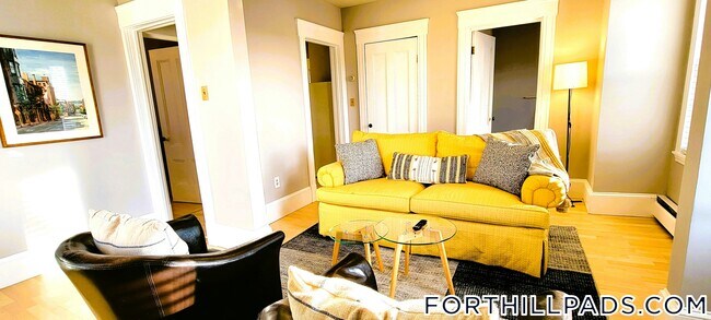 Photo - 133 Marcella St Unidad 3