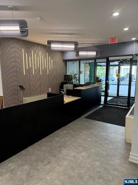 Photo - 285 Aycrigg Ave Unidad 19F