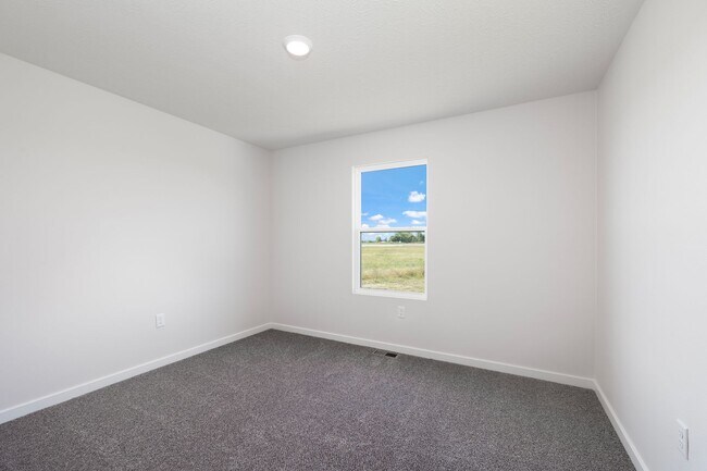 Photo - BRAND NEW 3 BEDROOM HOME - BOLIVAR, MO