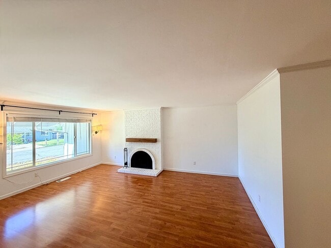 Photo - 8660 SW Comanche Way