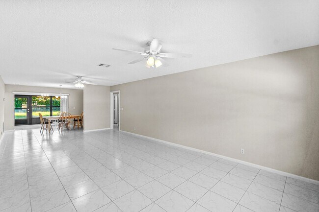 Photo - 4640 Rosewood Tree Ct