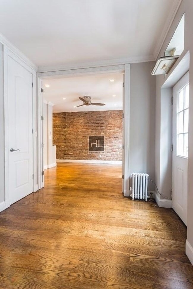 Photo - E 18TH ST. Unit 4B