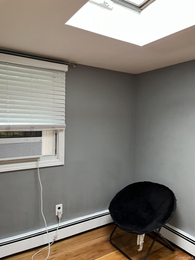 Photo - 24 Waterside Ave