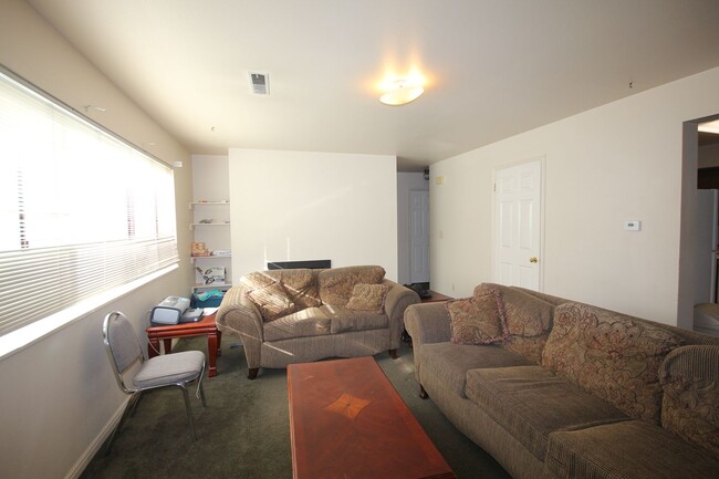 Photo - FOUR SPOTS available in Wellington 1 for Fall 2026 Unit C Shared