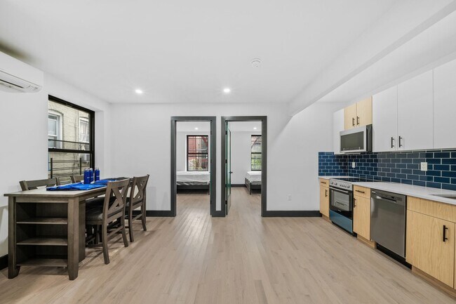 Building Photo - Hughes BH LLC (2507) Unit 1