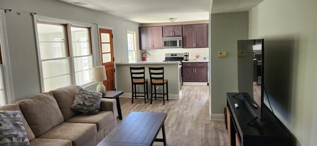 Photo - 3533 N Buffalo St