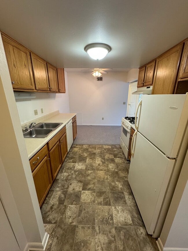 Photo - Stadium View Apartments