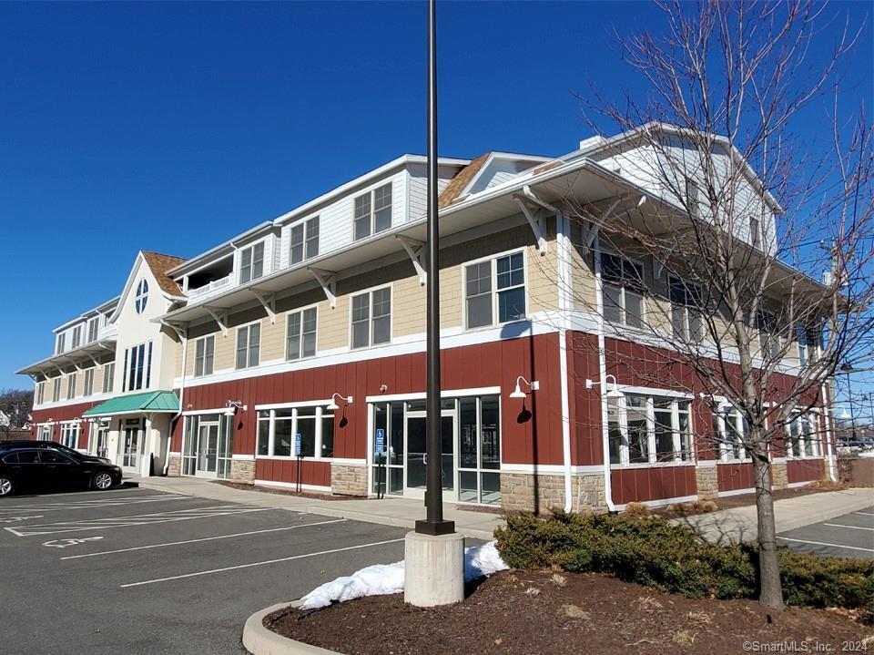 848 Farmington Ave Apartment Unit 3A - Berlin, CT | ForRent.com