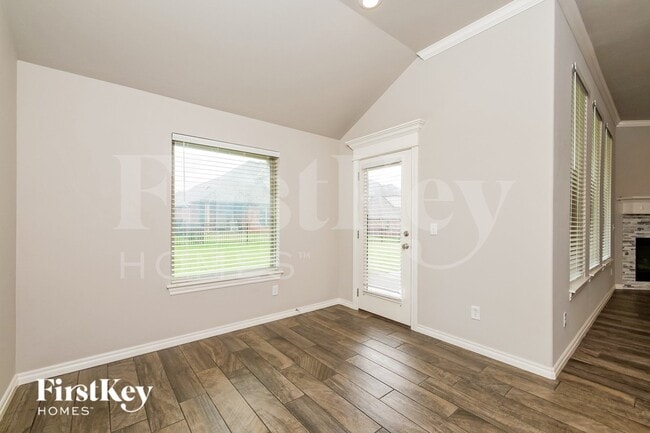 Photo - 616 Texoma Dr