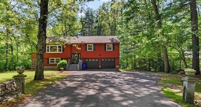 Building Photo - 198 Carlisle Rd Rental