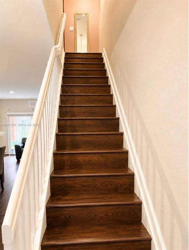 Photo - 17385 NW 7th Ave Unidad 2804