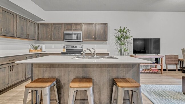 Photo - Pinnacle Villages - Waverly