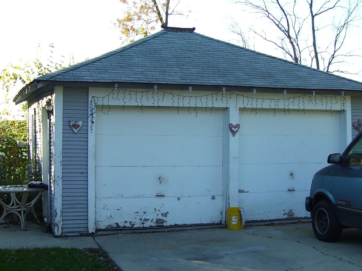 Photo - 104 N Hager Ave Unit 2nd Floor
