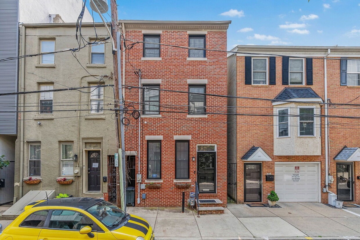 Photo - 813 N Lawrence Street