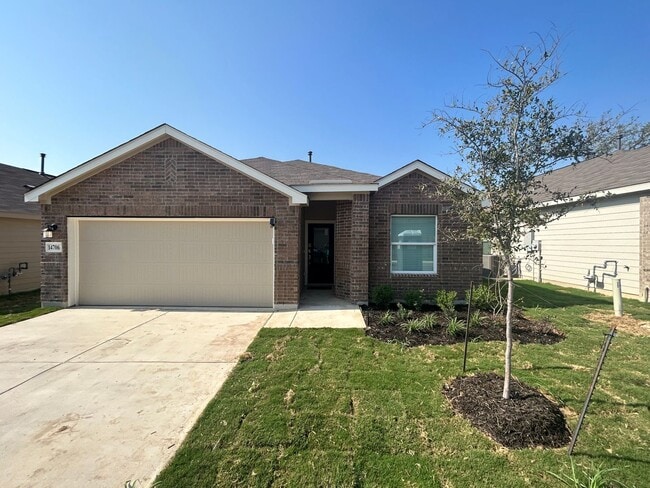 Building Photo - *COMING SOON* Dual Primary Suites! Spacious Home w/ Open Kitchen & Community Pool!