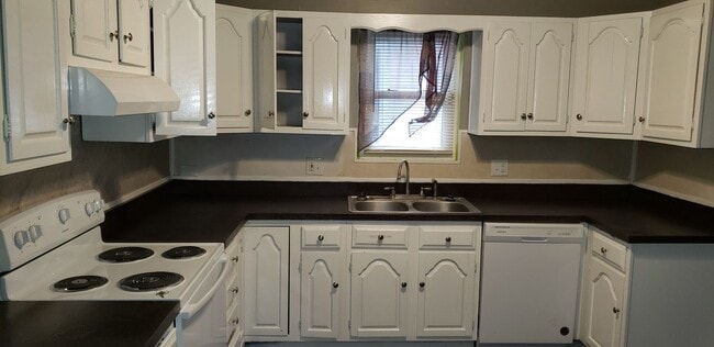 Photo - 3 bedroom 2 bath home