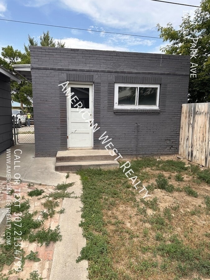 Photo - 241.5 Park Ave