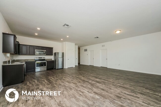 Photo - 163 Hidden Lk Lp