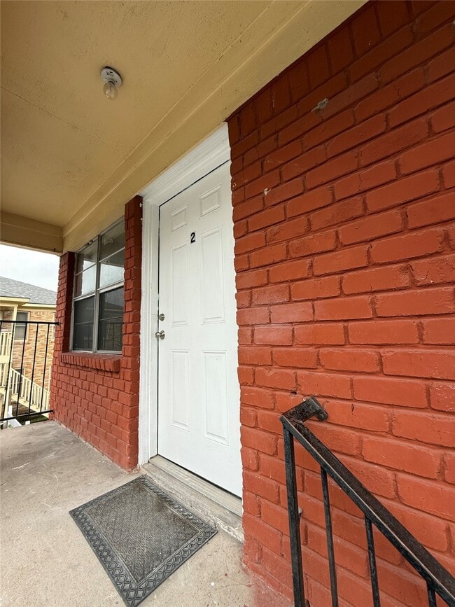 Photo - 7126 Vandeman St