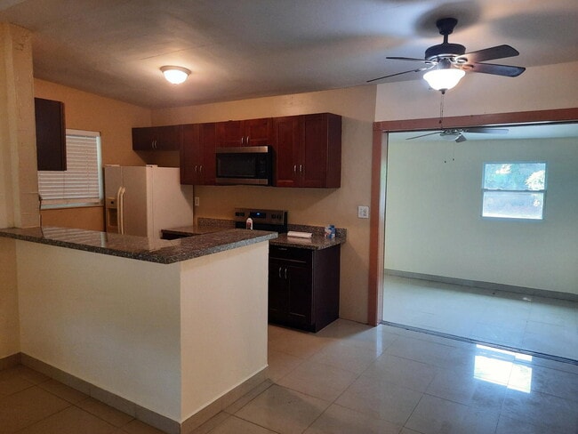 Photo - 4350 NE 18th Ave