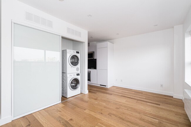 Photo - 111 Lawton Blvd Unit 607