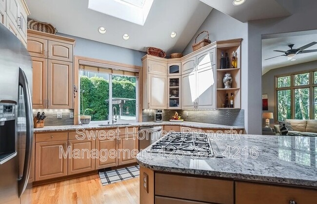 Photo - 5571 178th Ave SE