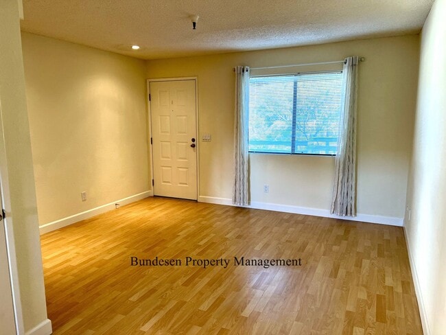 Photo - 720 Petaluma Blvd S Unit 10