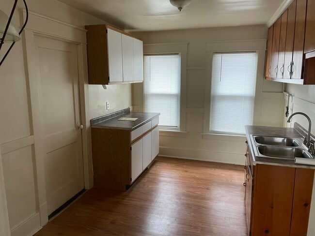 Photo - 2419 Wayne St Unit 2nd Floor