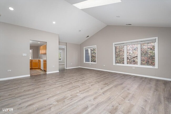 Photo - 7424 Lincoln Ave