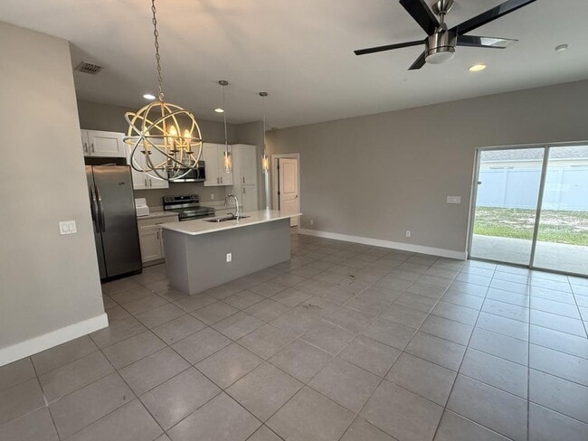 Photo - 105 Zinnia Ln