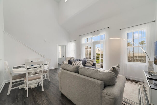 Photo - 770 Siena Palm Dr Unidad Apt 305